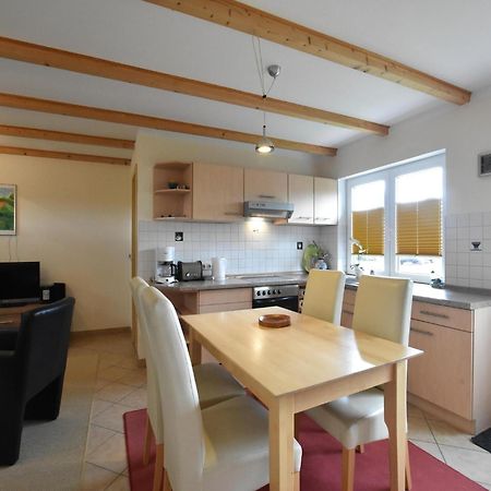 Lovely Apartment in Stellshagen with Garden Buitenkant foto